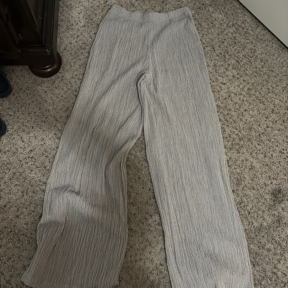 Zara Gray Ribbed Ruched Set - Picture 5 of 7
